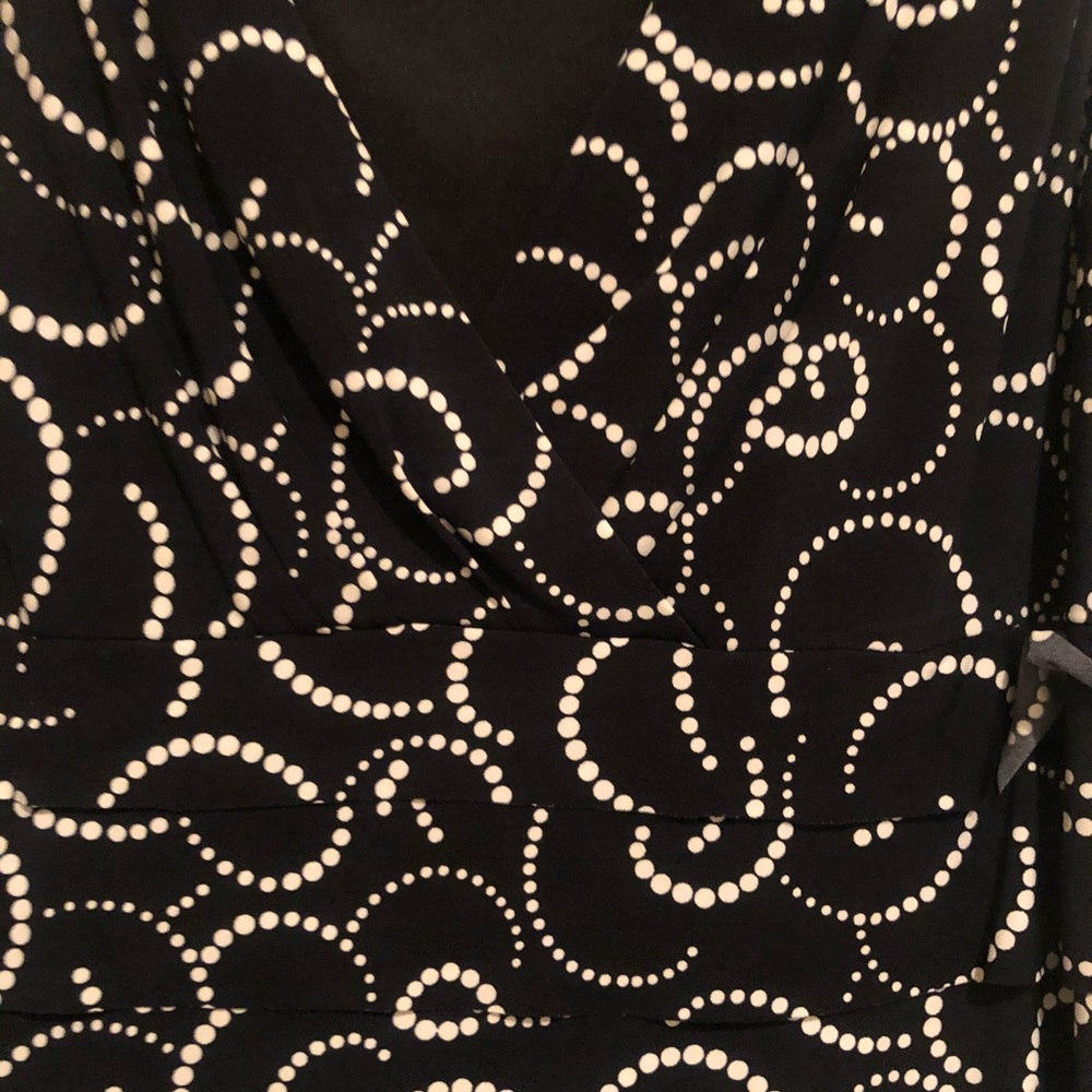 Dress - Picture 3 of 5